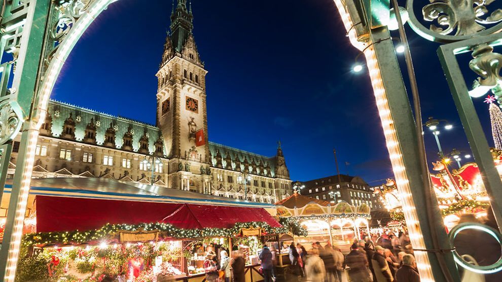 Hamburg Christmas Market to Segregate Vaccinated and Unvaccinated