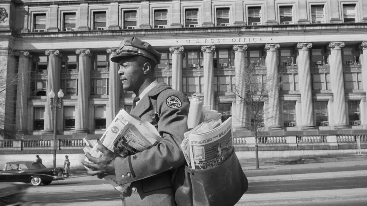 Postal Inspectors Have Been Illegally Spying on Americans Paine.TV