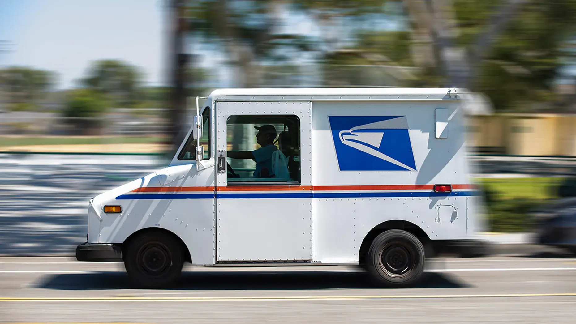 USPS stops deliveries to California neighborhood after repeated attacks