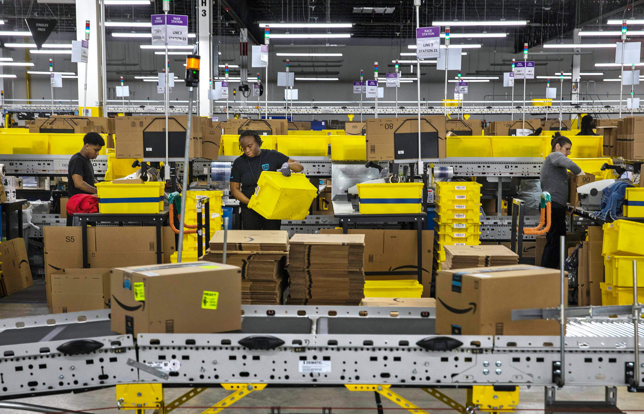 Amazon Seeks To Offload Up To 10 Million Square Feet Of Warehouse Space