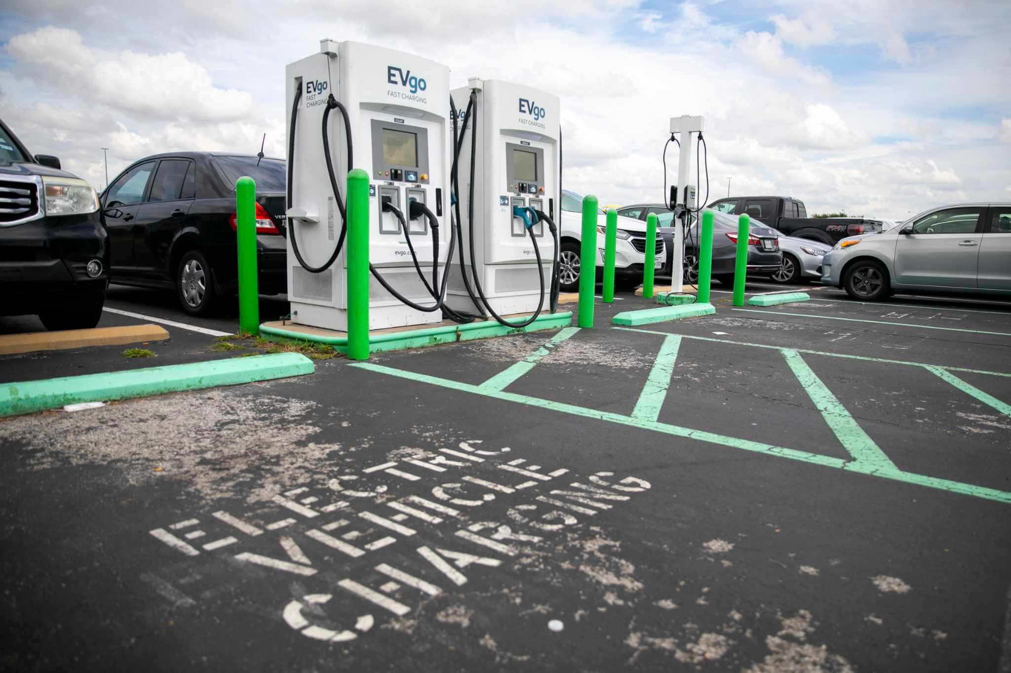 25 Of San Francisco's EV Charging Stations Don't Work Paine.TV